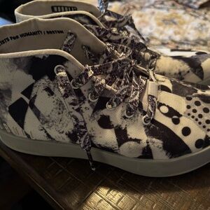 NOBULL Black and White Athletic Shoes